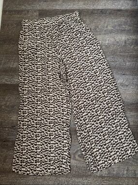 H&M Black and Cream Wide-Leg Knit Pull-On Pants